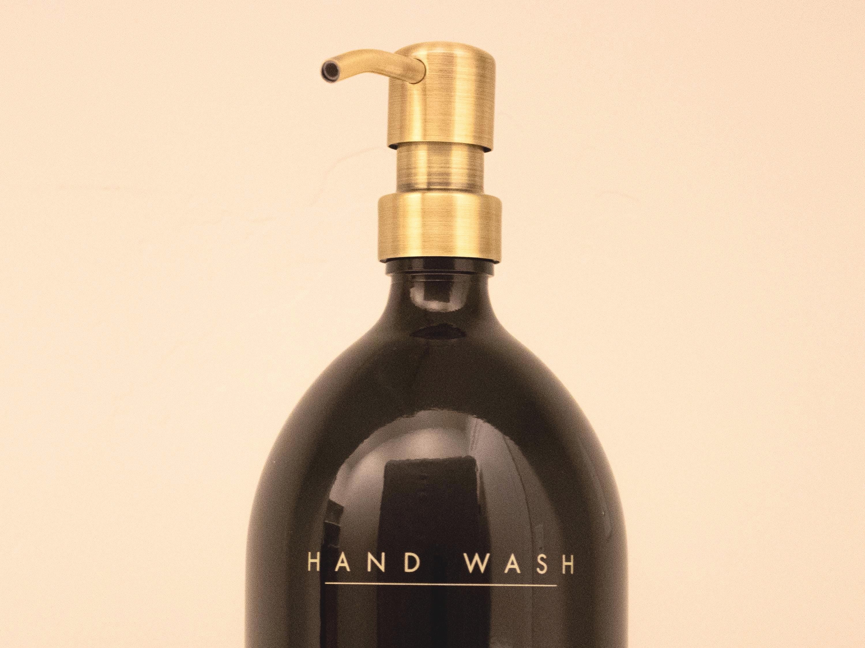 16 oz Hand Wash · Antique Brass